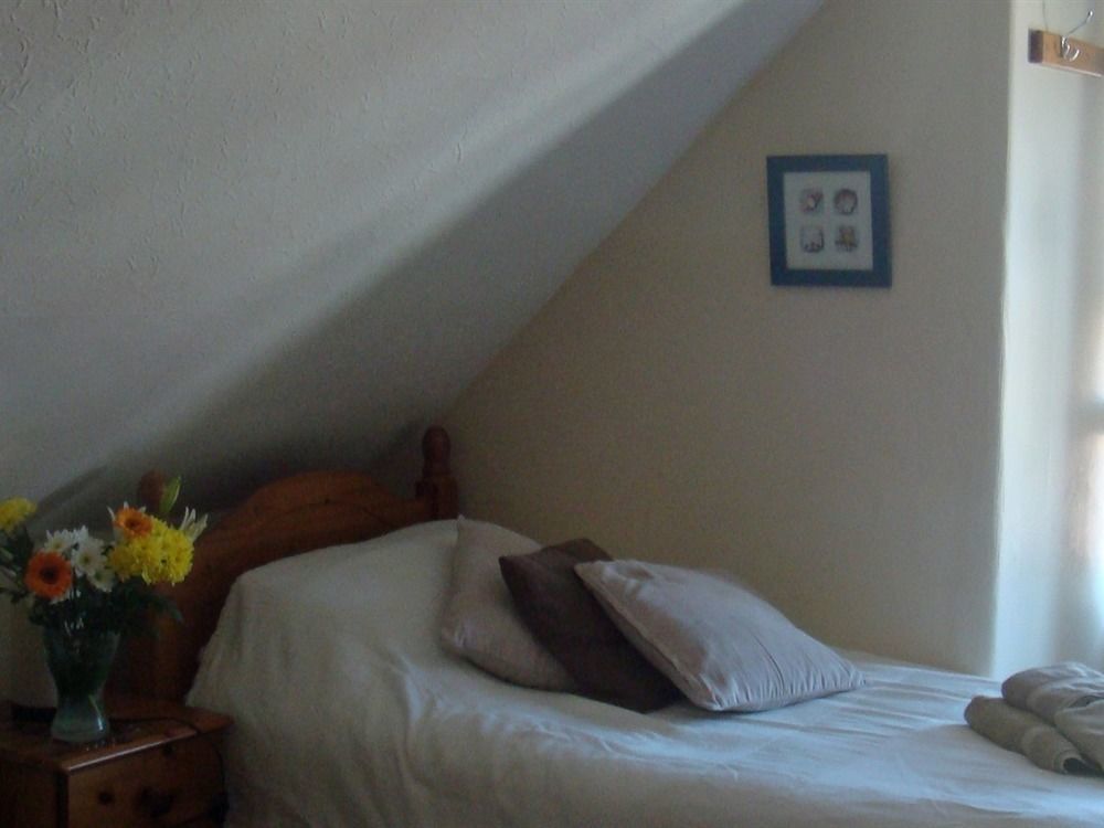 Harlequin Guest House With Parking Weymouth Exteriör bild
